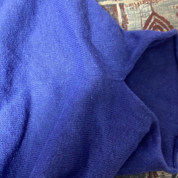 NWOT Massimo sweater vest size small. Purple/blue colour. - Picture 6 of 7